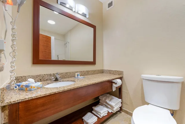 غرفة قياسية بسريرين كوين، Comfort Inn & Suites Michigan City South 10/10