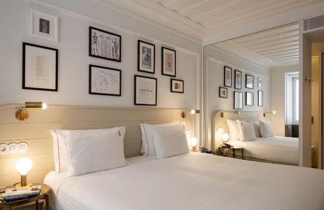 Petite, Double Bed، Lisboa Pessoa Hotel 1/2