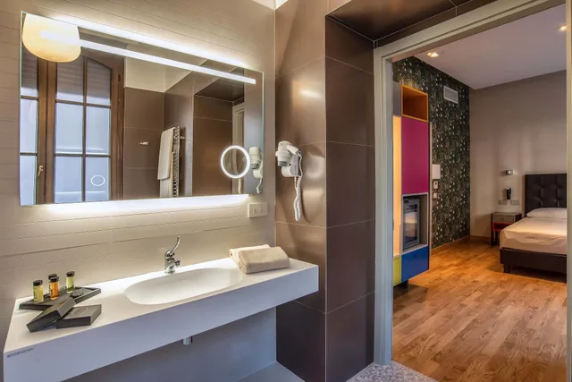 غرفة مفردة بسرير مزدوج، Albergo Etico Roma 5/6