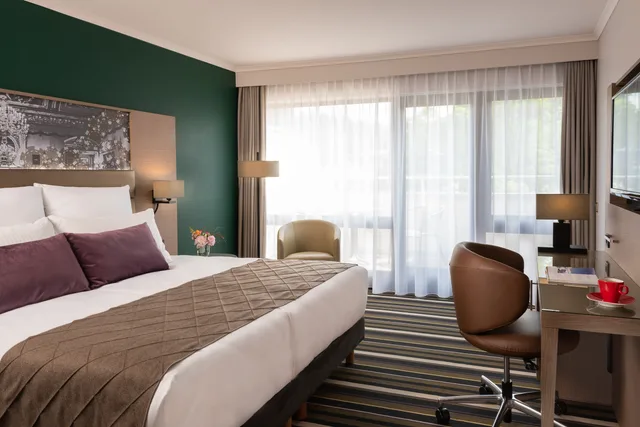 غرفة قياسية بسرير مزدوج أو سريرين منفصلين، Leonardo Royal Hotel Baden Baden 2/8