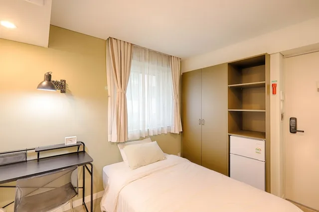غرفة قياسية مفردة بسرير فردي، Upflo Hostel 2/8