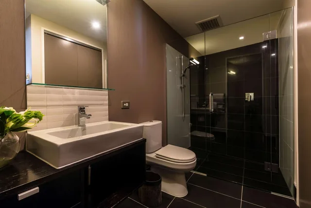 1 Bedroom, Residence, King Bed, Hilton Queenstown Resort and Spa 5/7