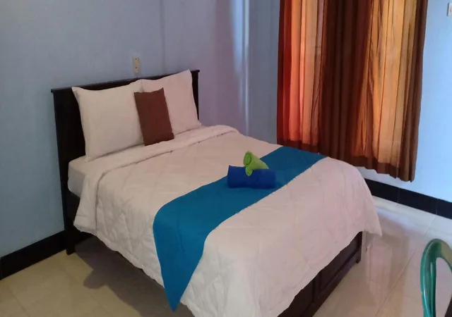 غرفة قياسية بسريرين منفصلين، Ridho Malik Hotel 6/10