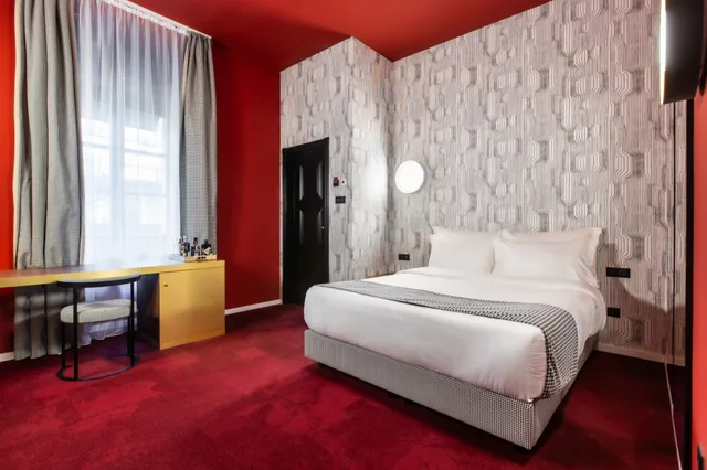 Deluxe, King Bed, Stories Boutique Hotel 1/4