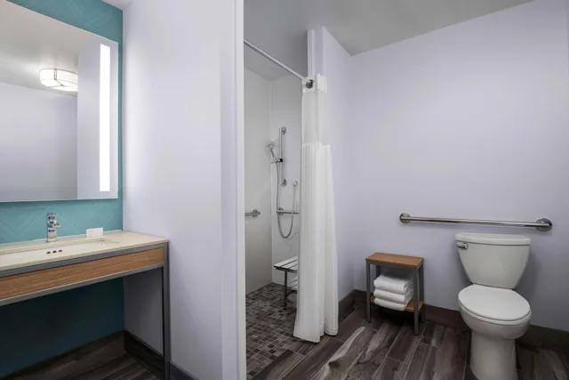 جناح بسرير كينج، Hilton Garden Inn Great Falls 3/3