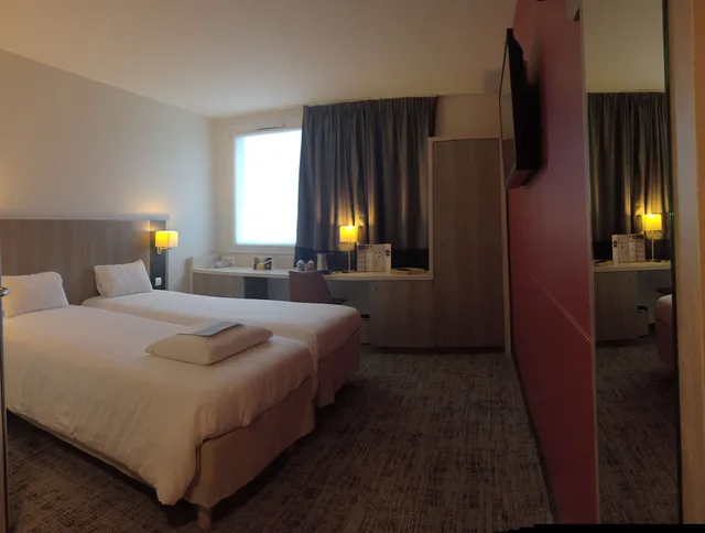 غرفة قياسية بسريرين منفصلين، MERCURE Chartres Est 6/8