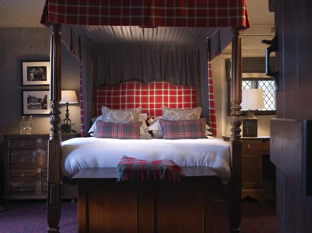 Charles, Suite، The Lygon Arms 1/1
