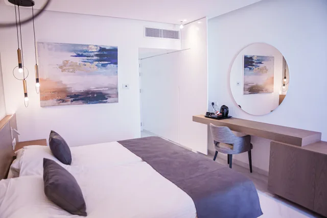 Twin/Double Room Side Sea View, Pavlo Napa Beach Hotel 1/4