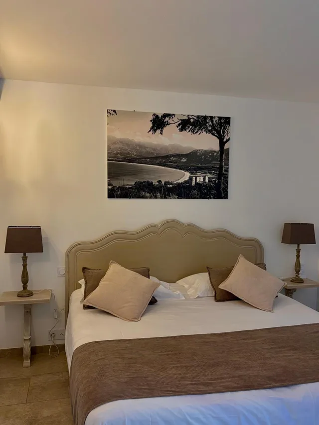 Comfort, Queen Bed, Sofa, Garden Floor، Best Western Hotel Casa Bianca 3/7