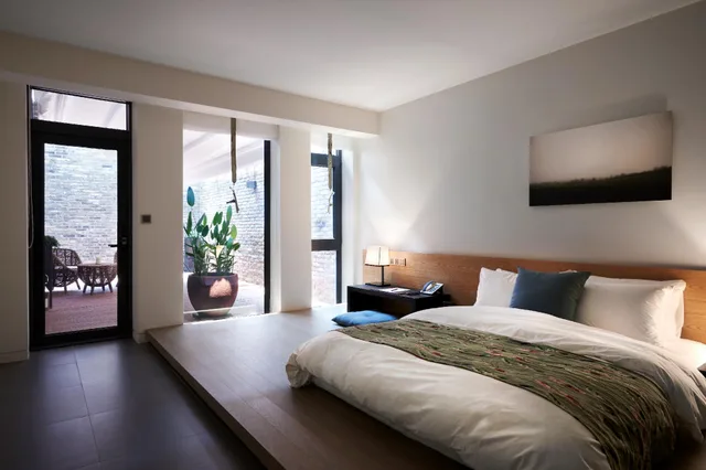 Garden, Family, 2 Futon Beds، The Classic Hotel 1/2