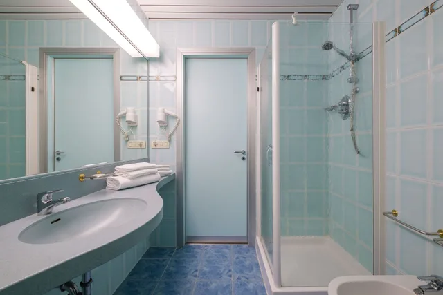غرفة متصلة عائلية بسرير كوين وسريرين منفصلين، Shg Hotel Bologna 7/10