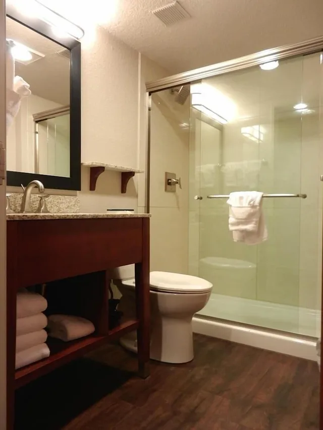 غرفة قياسية بسريرين كوين، Best Western Plus Peak Vista Inn & Suites 4/4