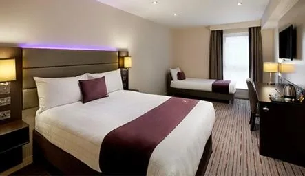 غرفة بسرير مزدوج، Premier Inn Edinburgh Park (The Gyle) 2/2