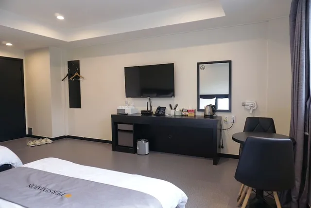 غرفة عائلية بسريرين مزدوجين، Persimmon Tourist Hotel 2/2