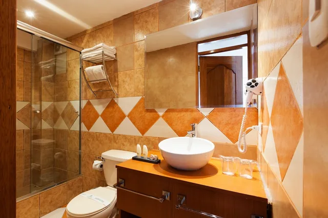 غرفة عائلية رباعية بسرير كوين وسريرين منفصلين بغرفة نوم واحدة، Inti Punku Machu Picchu Hotel And Suites 3/3