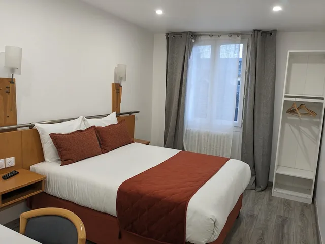 Comfort, Double Bed, Morand Hotel 6/10