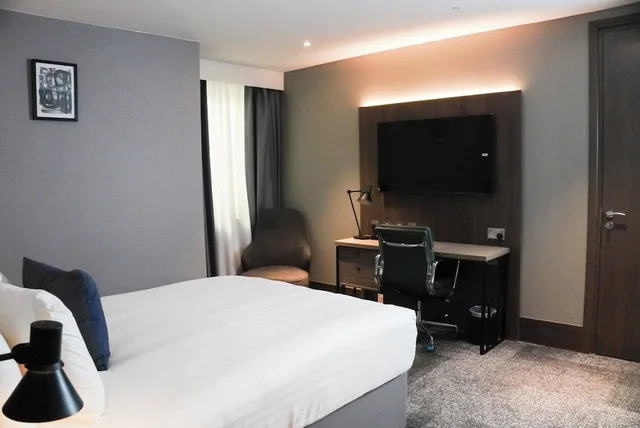 غرفة قياسية بسرير مزدوج لذوي الإعاقة، Crowne Plaza London - Kingston 4/8