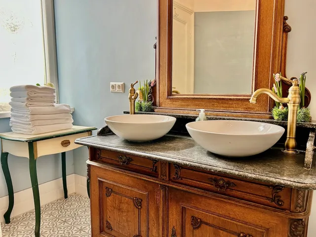 شقة حصرية بسريرين كينج بشرفة بغرفتي نوم، Leuhusen Boutique Apartments 5/9