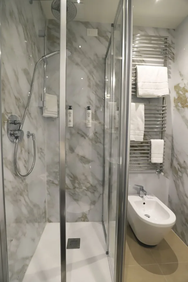 غرفة بإطلالة على البحيرة مفردة بسرير فردي، Hotel Fonte Boiola 3/3