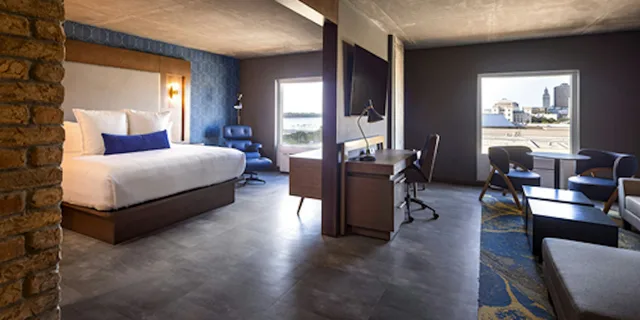 جناح سيغنتشر، Belle Of Baton Rouge Casino Hotel 1/3