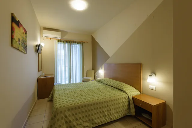 غرفة قياسية بسرير مزدوج أو سريرين منفصلين، Park Hotel 2/5