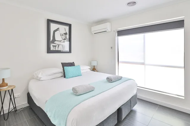شقة ديلوكس بسرير كوين وسريرين منفصلين بغرفتي نوم، Mildura Holiday Villas 3/4