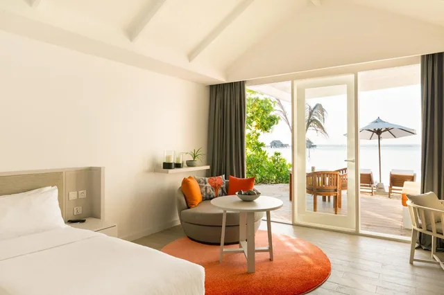 Room, Beach Front, Private Infinity Pool، LUX South Ari Atoll 1/4