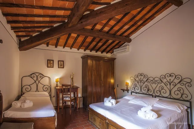 غرفة كومفورت ثلاثية بغرفة نوم واحدة، Tenuta il Burchio Hotel 1/10