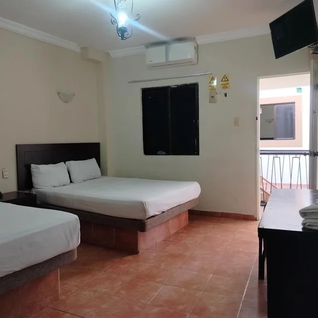 Standard, Triple, OYO Hotel Plaza Veracruz Centro Historico 6/10