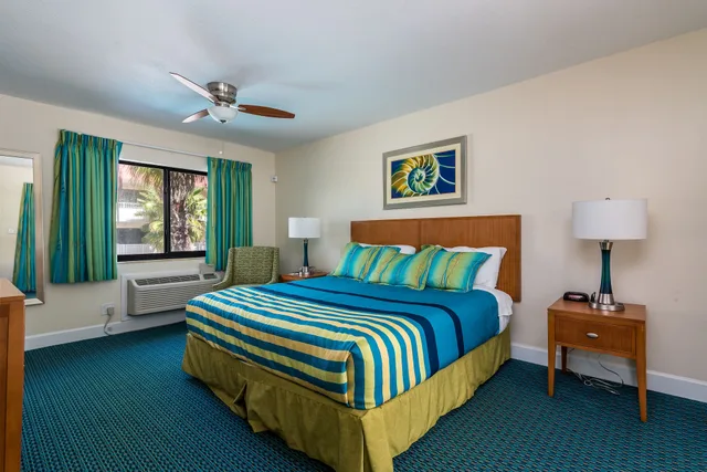 Studio, Queen Murphy Bed, Kitchen، La Costa Beach Club 1/6