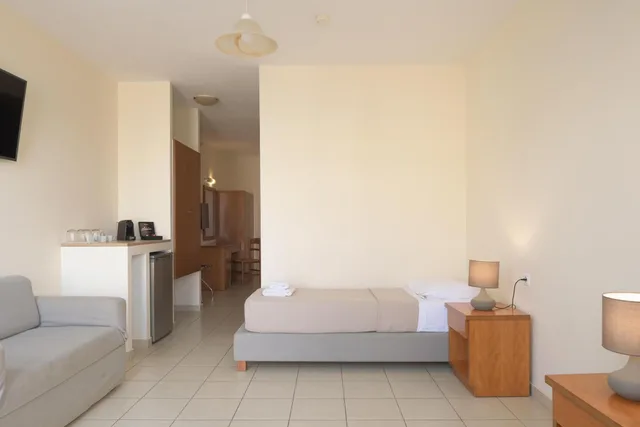 غرفة عائلية بإطلالة على الحديقة، Asterias Village Resort 3/5