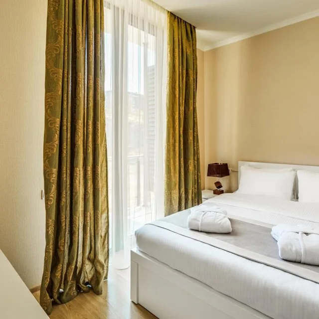 Room, Single, Lisi Hills Hotel 3/10