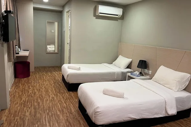 غرفة ديلوكس بسريرين منفصلين، Princess Hotel Pontian 2/5