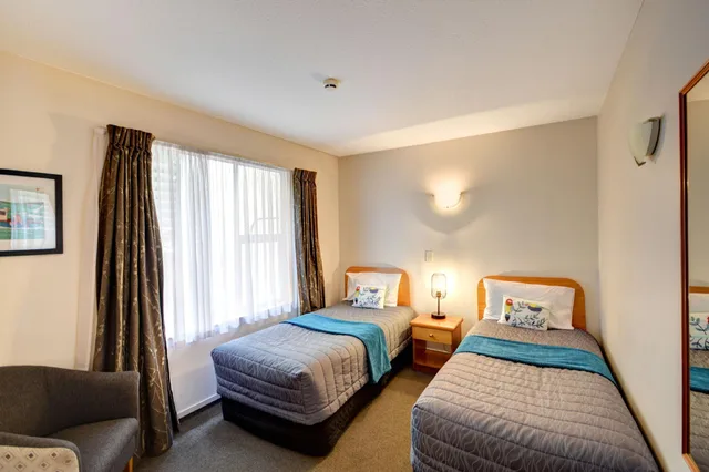 شقة بغرفتي نوم، Alexis Motor Lodge 1/1