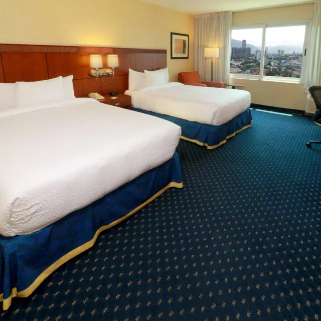 غرفة بسريرين مزدوجين بإطلالة على المدينة، Courtyard by Marriott Monterrey San Jeronimo/Valle 4/10