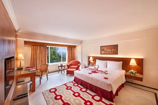 غرفة سوبيريور بسرير كينج، Accord Highland Ooty 2/4