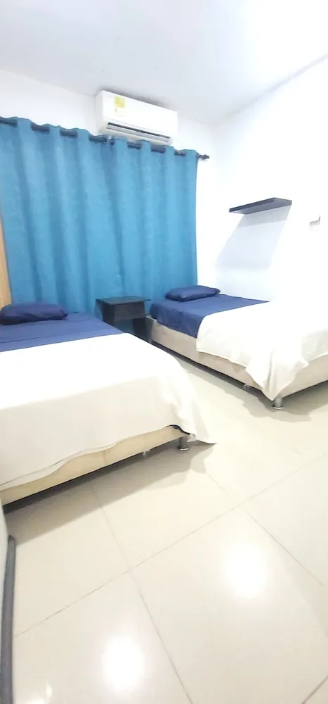 سكن مشترك مختلط قياسي بسريرين منفصلين بحمام خاص، Hostel Caribe Cartagena 2/5