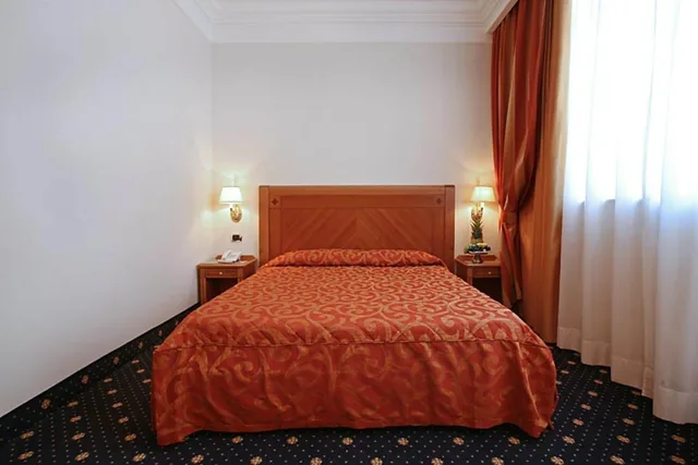 غرفة قياسية بسرير مزدوج، Pinewood Hotel Rome 6/8