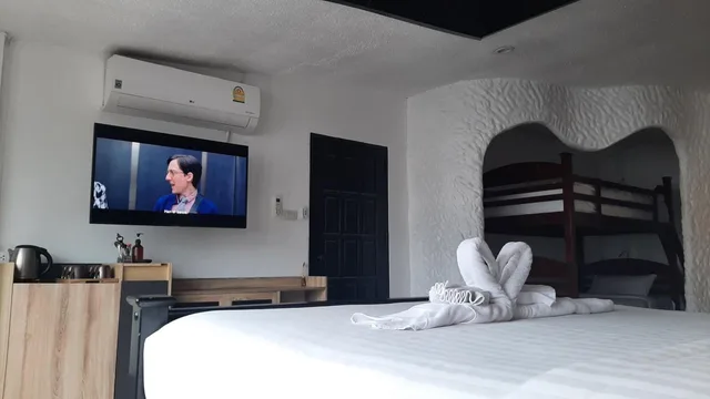 غرفة عائلية بإطلالة على البحر، Harrys Steakhouse & Beach Hotel 8/10