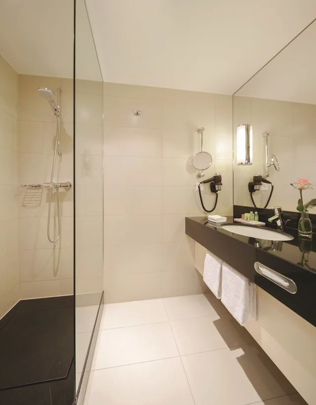 Sleep, Twin Beds، Movenpick Hotel Egerkingen 9/9