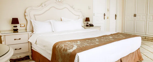 2 Bedrooms, Suite, 2 King Beds, Flamingo Suites 6/10