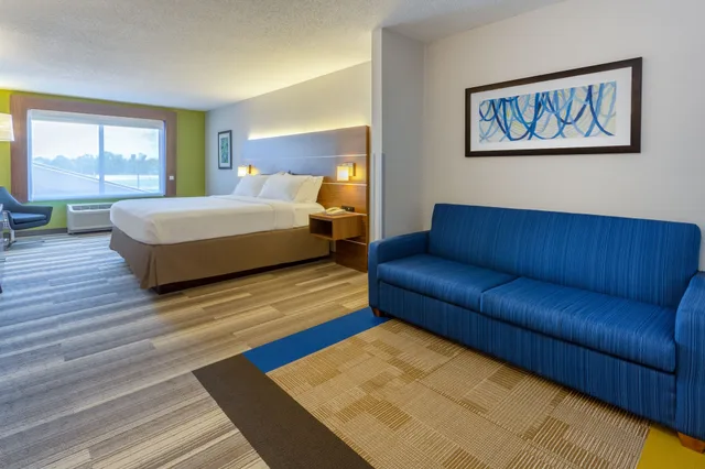 جناح بسرير كينج مع أريكة لذوي الإعاقة، Holiday Inn Express Hotel And Suites Vandalia 4/6