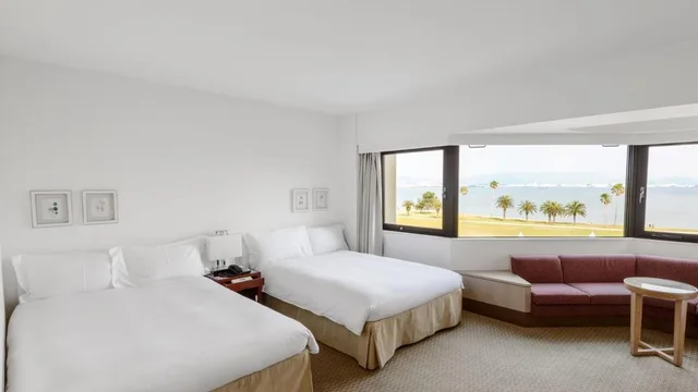 غرفة قياسية بسريرين منفصلين، The Luigans Spa And Resort 1/1