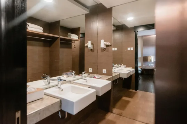 جناح ملكي، Amaroossa Suite Bali 9/10
