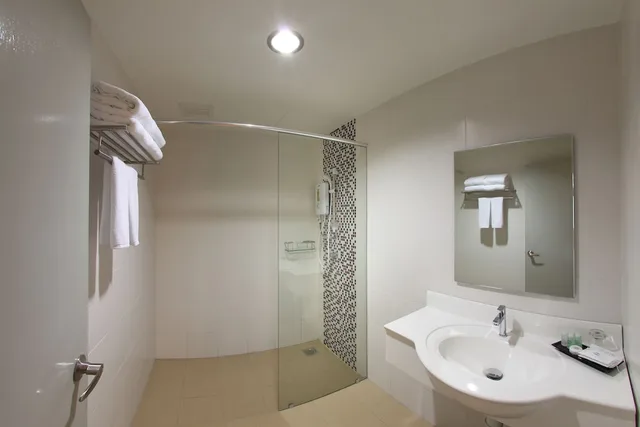 غرفة عائلية بسرير كوين وسرير فردي، Hotel MinCott 5/6