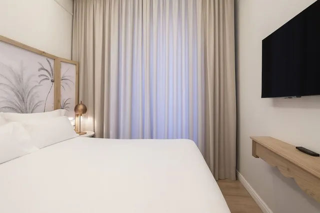 Standard, Double Bed, Icon Malabar 6/10