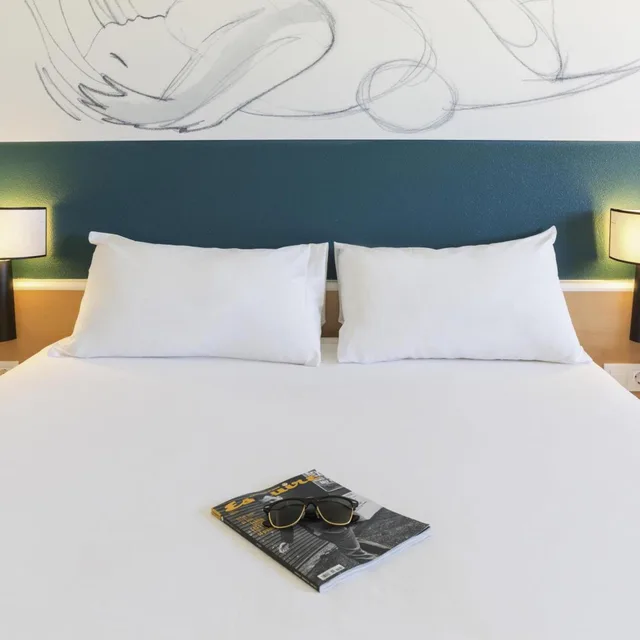 غرفة عائلية مع أريكة، Ibis Valencia Bonaire Aeropuerto 5/6