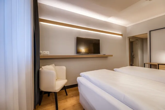 غرفة قياسية بسريرين منفصلين، Congress Hotel Chemnitz 3/10