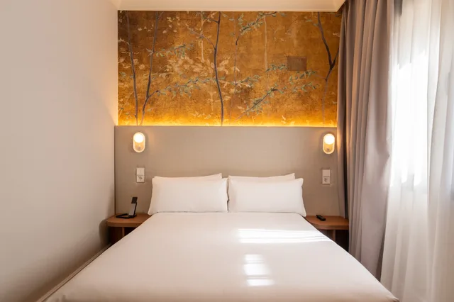 غرفة صغيرة مزدوجة، Petit Palace Cliper Gran Via 2/10