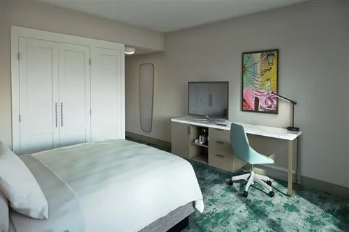 Room, King Bed, Balcony, Garden Wing، Caribe Hilton 1/2